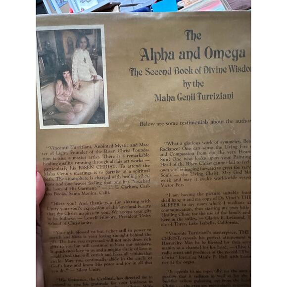 Alpha and Omega: The Book of Divine Wisdom – Spiritual Guidance & Enlightenment - Picture 4 of 11
